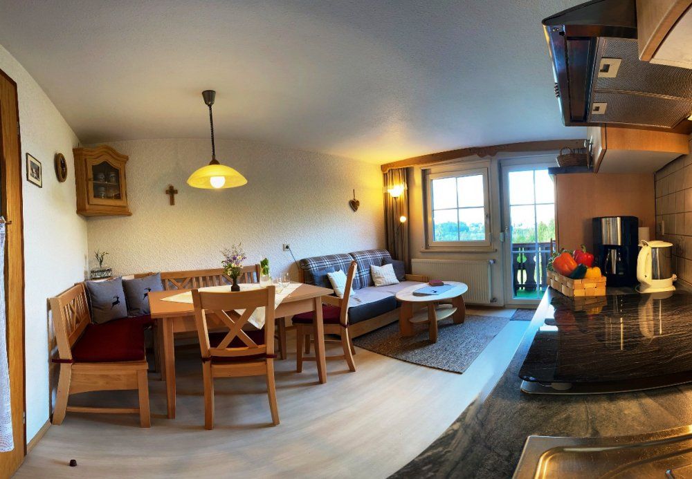 FeWo I  Illerschleife  Wohnküche