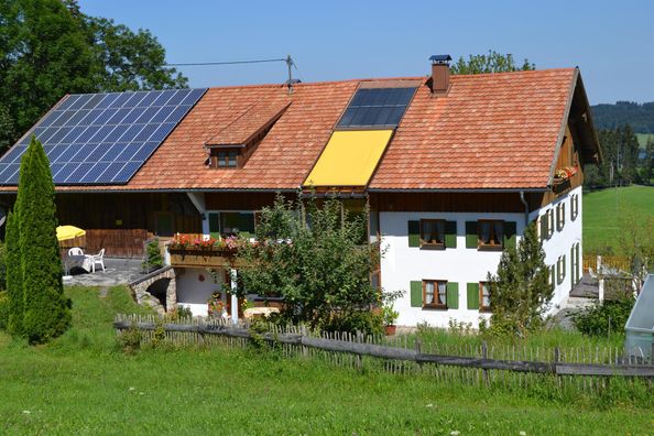 Ferienwohnung mit Balkon und Terrasse