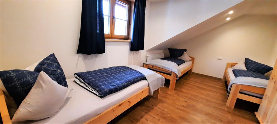 Dreibettzimmer