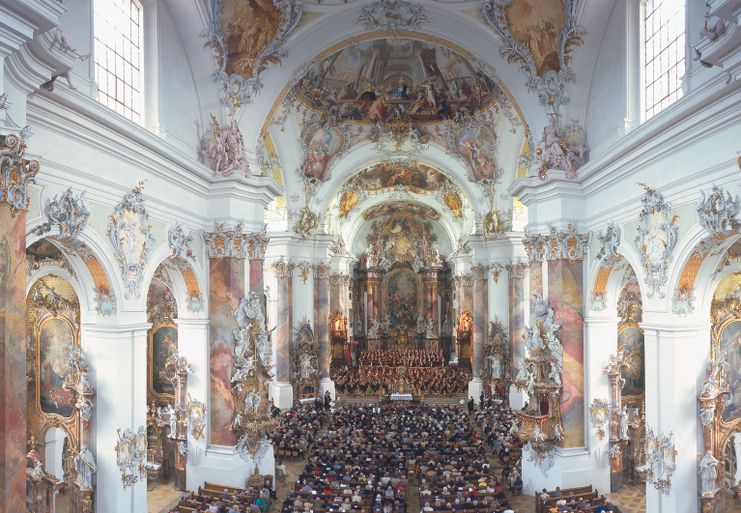 Basilika Innenansicht_bearbeitet saremba