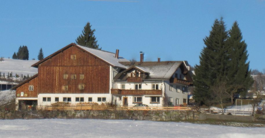 Winteraufnahme vom Haus