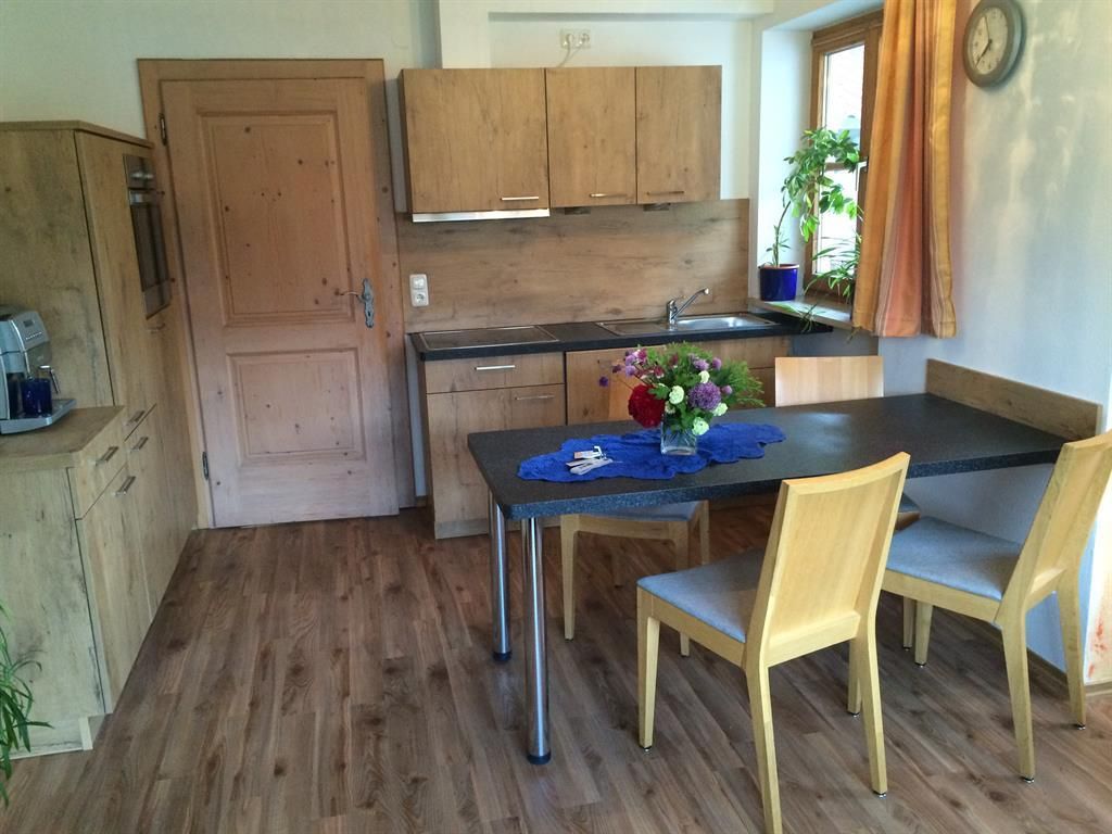 Einbauküche mit Spülmaschine