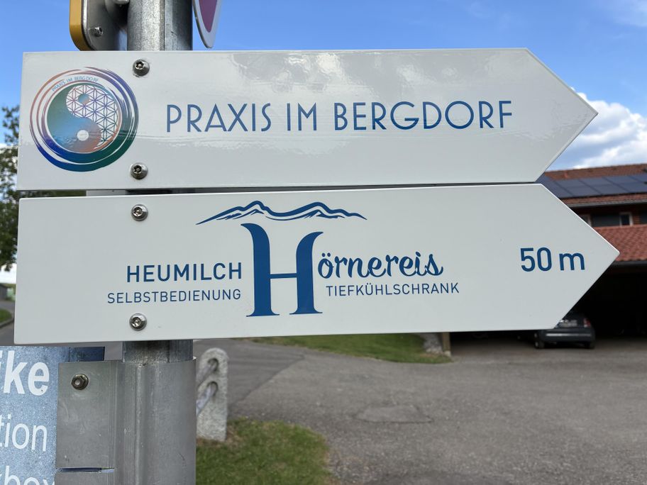 Wegweiser zum Hörnereise