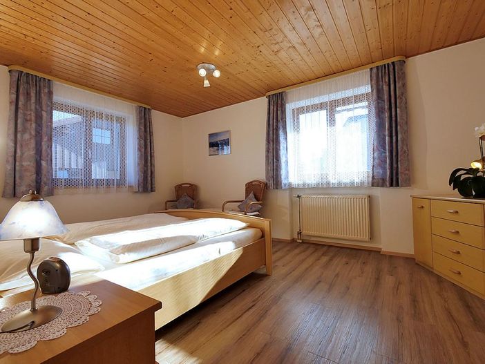 1-70qm. Schlafzimmer.