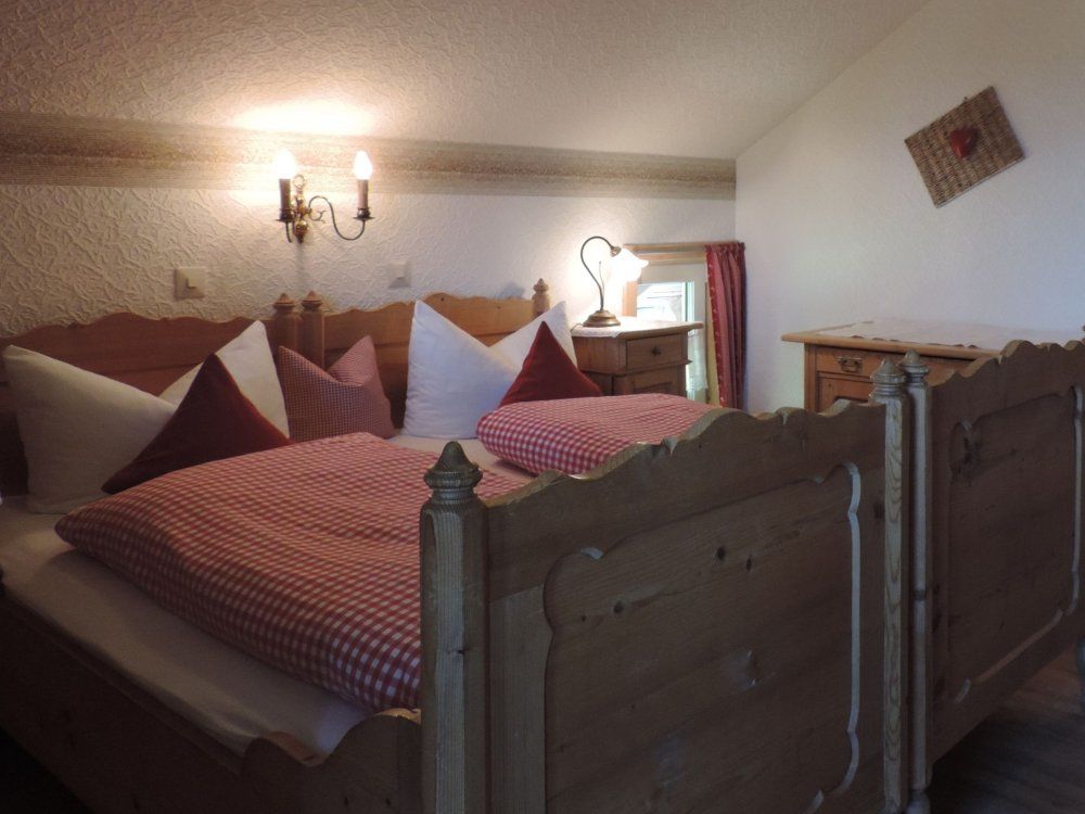 FeWo Rottachberg Bauernschlafzimmer