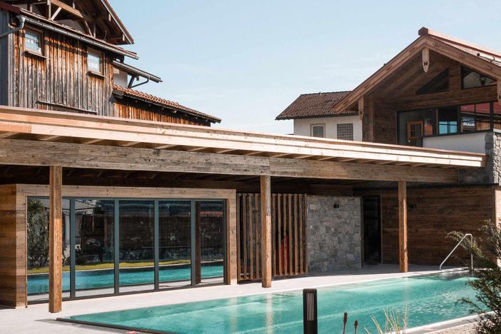 32_pool_sauna_sommer_chalet_allgaeu_bayern_alps_ch
