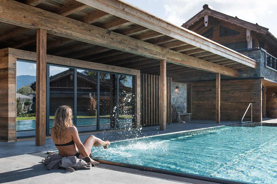 15_spa_chalet_allgaeu_bayern_alps_chaletdorf_pool