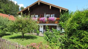 Nebenhaus mit Ferienwohnung Nr. 4