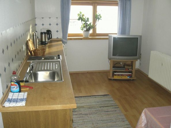 Gästeküche mit TV