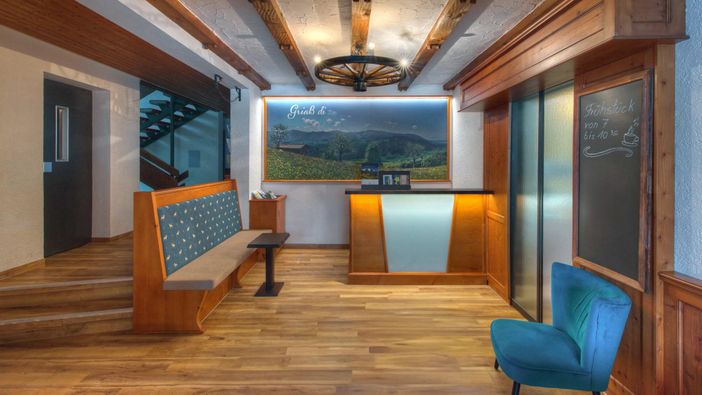 Empfang Trail Hotel