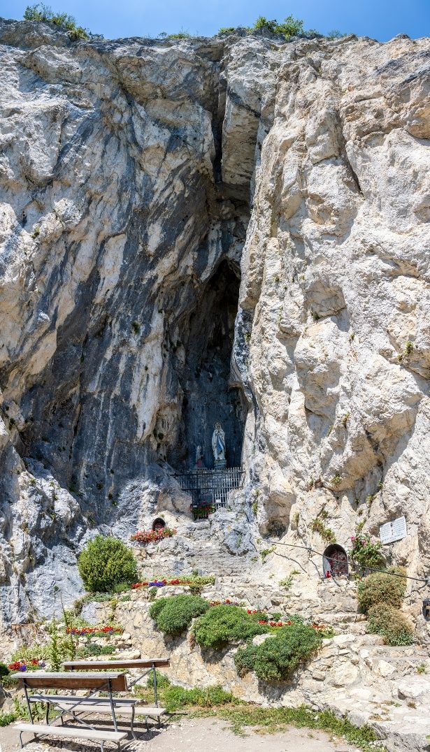 Mariengrotte am Falkenstein