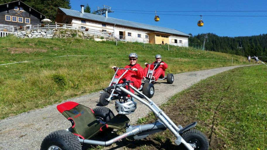 Mountaincart fahren an der Hörnerbahn