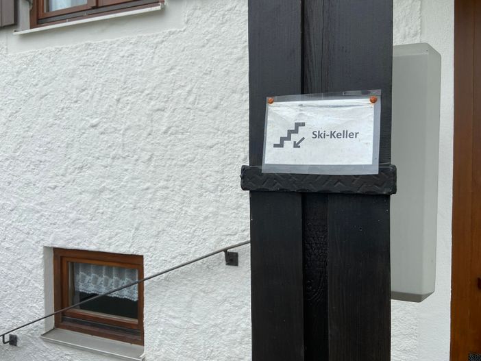 Ski-und Fahrradkeller