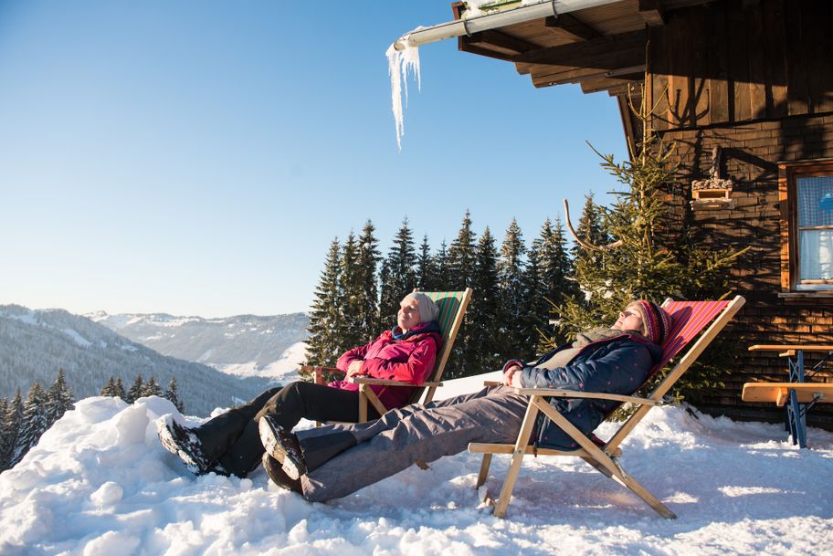 Liegestuhl-Wetter an der Mittelalpe in Grasgehren bei Obermaiselstein