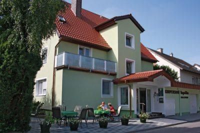 haus-front