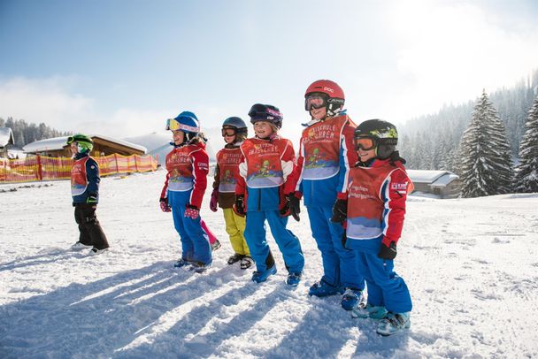 Kinder beim Aufwärmen