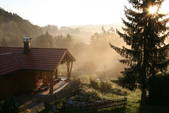 Blockhaus am Morgen