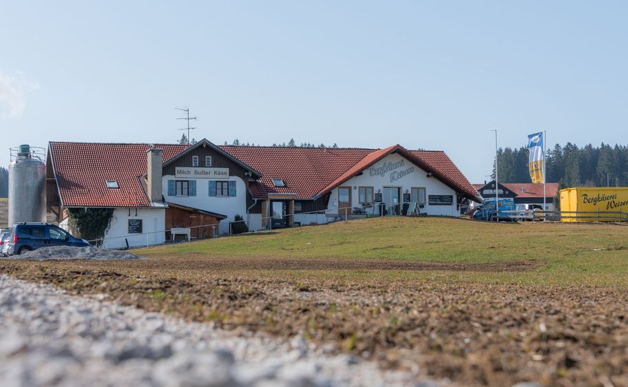 Ein Besuch in der Bergkäserei Weizern ist sehr lohenswert.