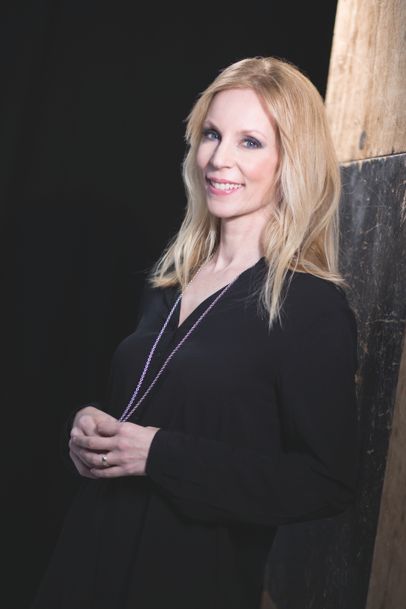 Claudia van Veen