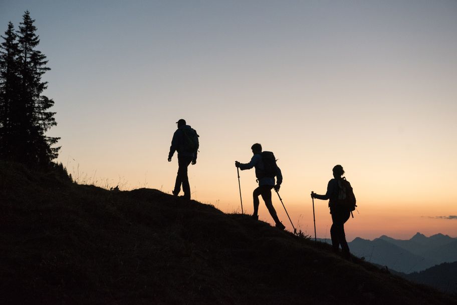 Wanderung zum Sonnenaufgang in den Hörnerdörfern