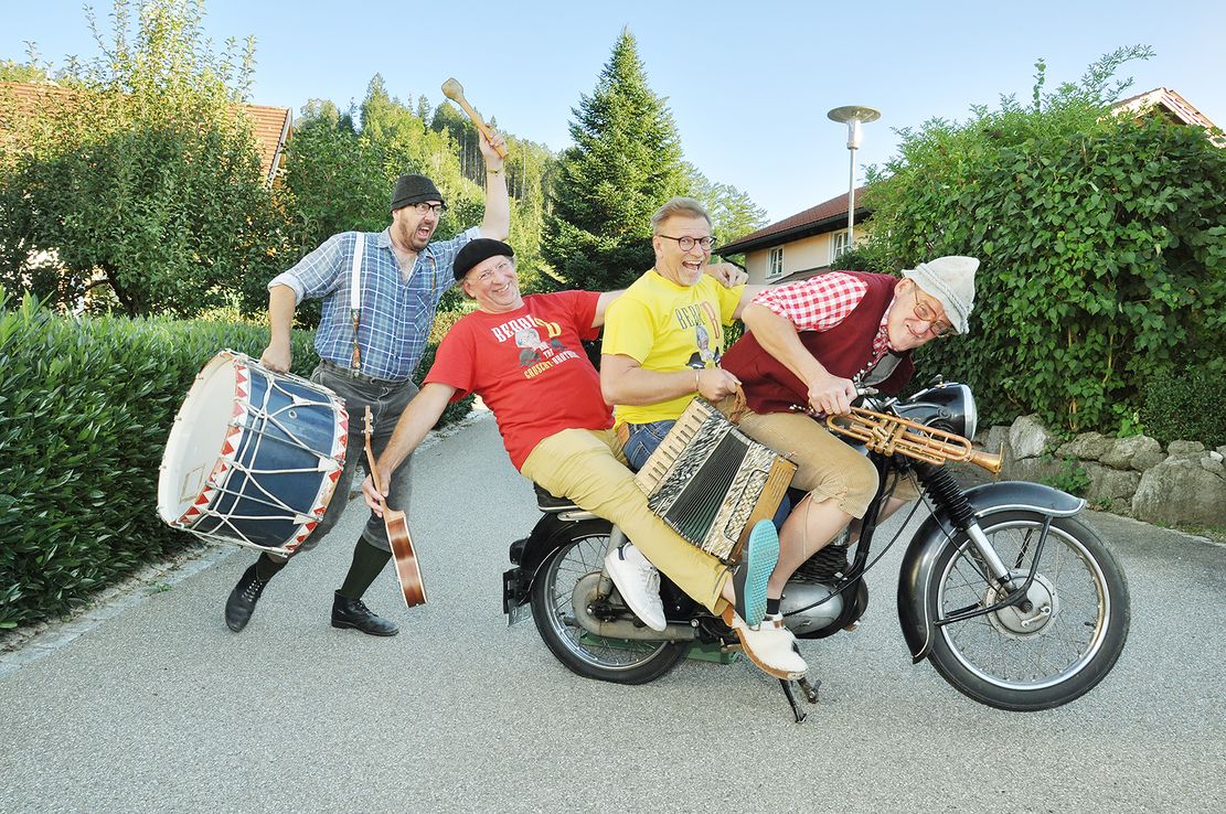 Bebbi B. & Gustav L. und die Gruschtbrothers