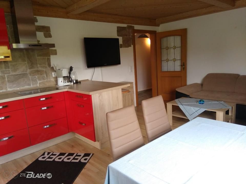 45364252_296718304505509_5390124892089745408_n