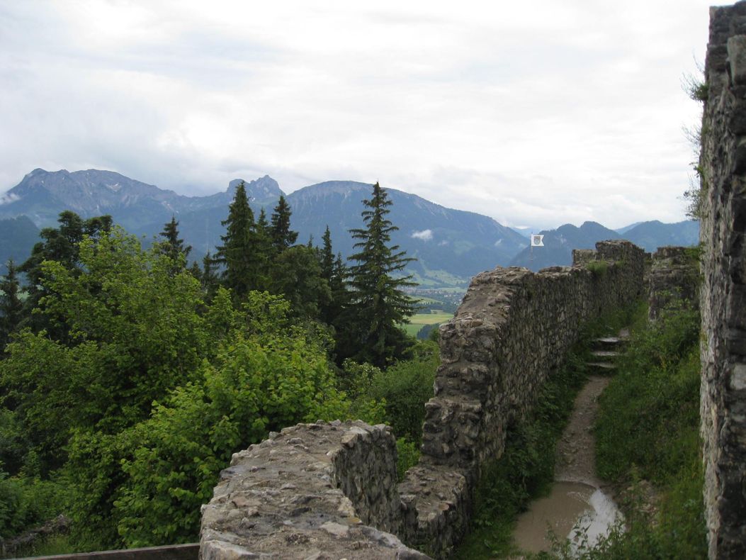 Ruinen Frey- und Eisenberg