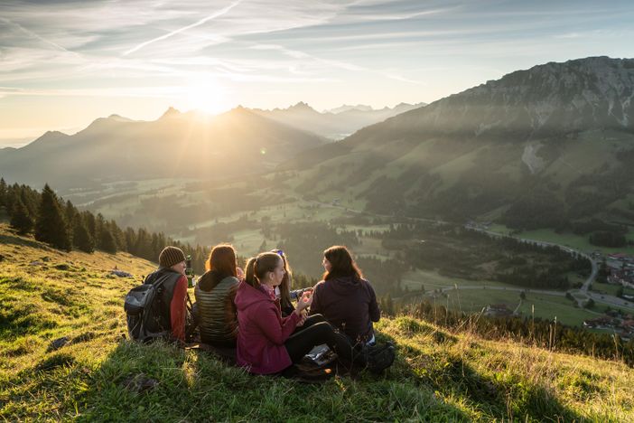 Panoramahotel Oberjoch Allgäu Wandern Hike Picknic