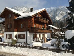 Haus im Winter