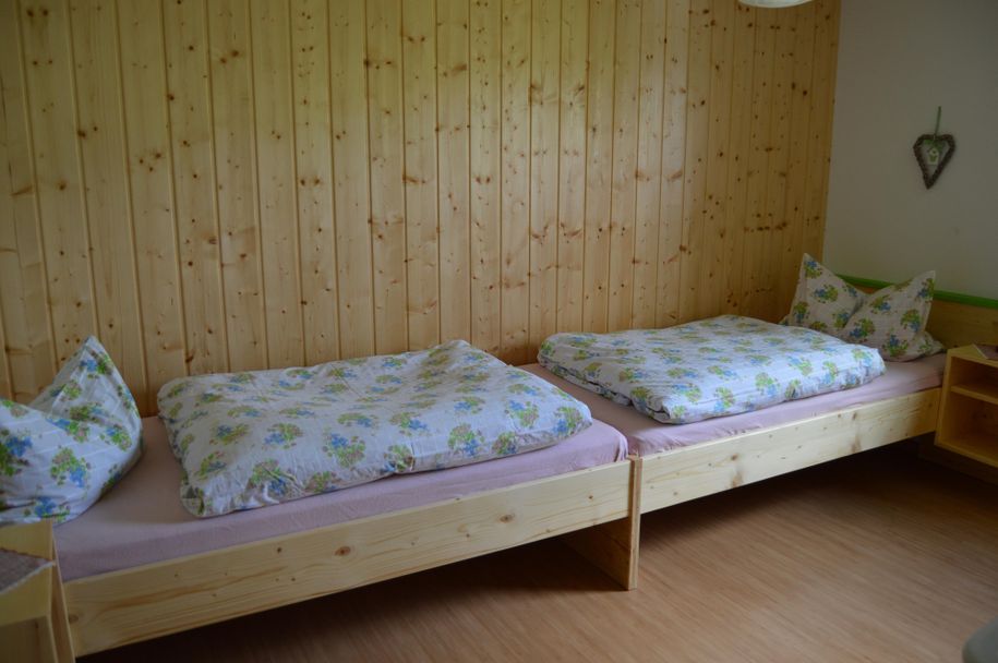 2. Schlafzimmer Edelweiss