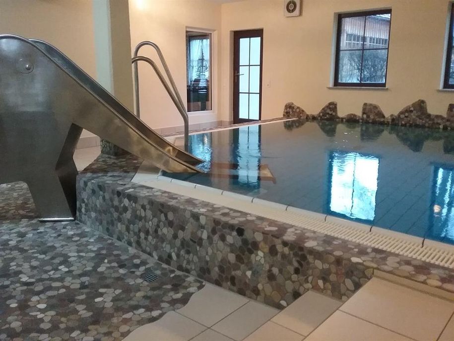 Indorpool