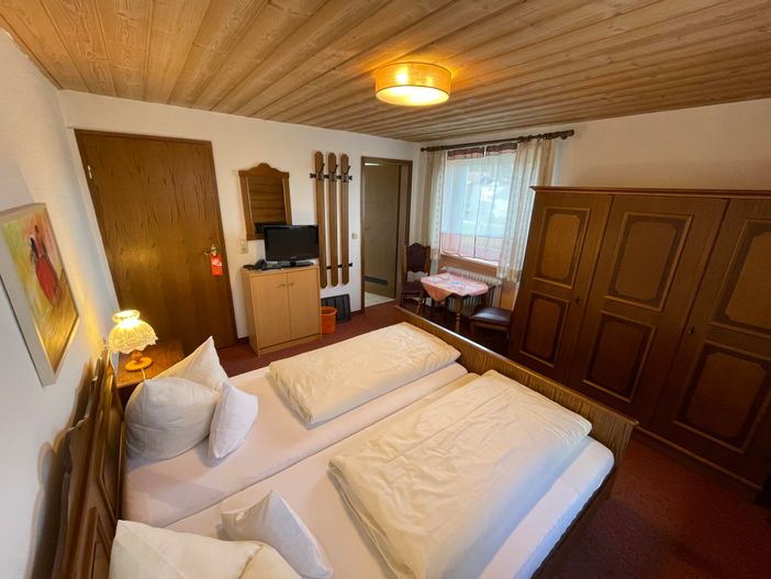 Doppelzimmer 4