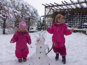 Spielen im Schnee