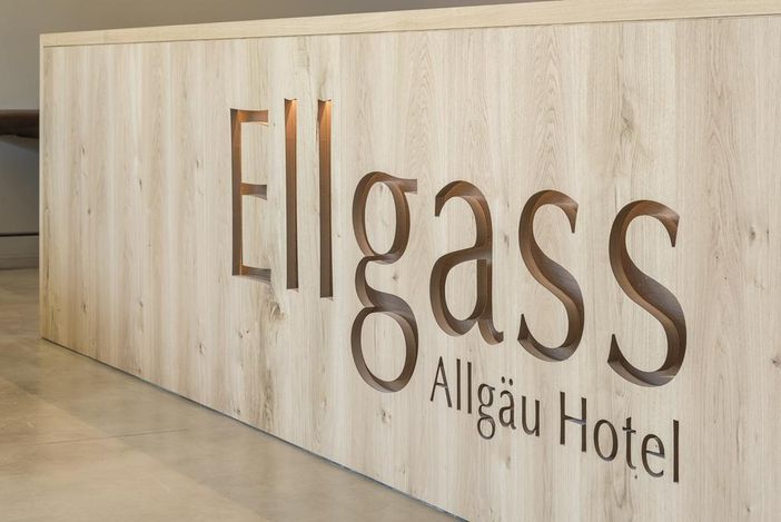 Ellgass Allgäu Hotel Holz in Veredelung