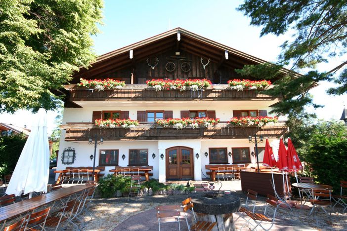 Bauerngasthof Cafe Mayr mit Terrasse