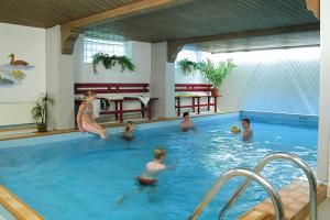 laubenberg_hallenbad