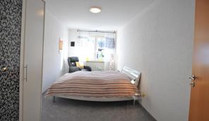 2. Schlafzimmer