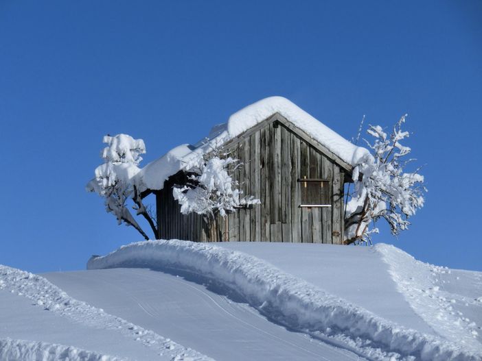 Stadel im Schnee