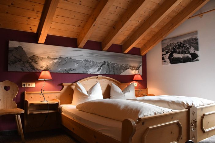 Schlafzimmer (1)
