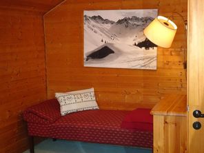 Sofa im Schlafraum
