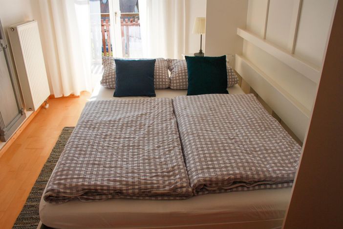 Schlafzimmer 2