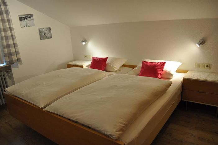 Schlafzimmer Fewo