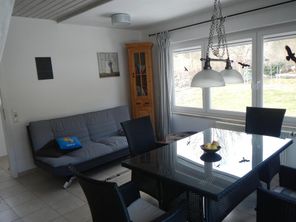 Wohnzimmer Bild 1