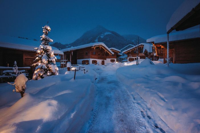 37a_alpzitt_allgaeu_chalets_chaletdorf_burgberg_sa