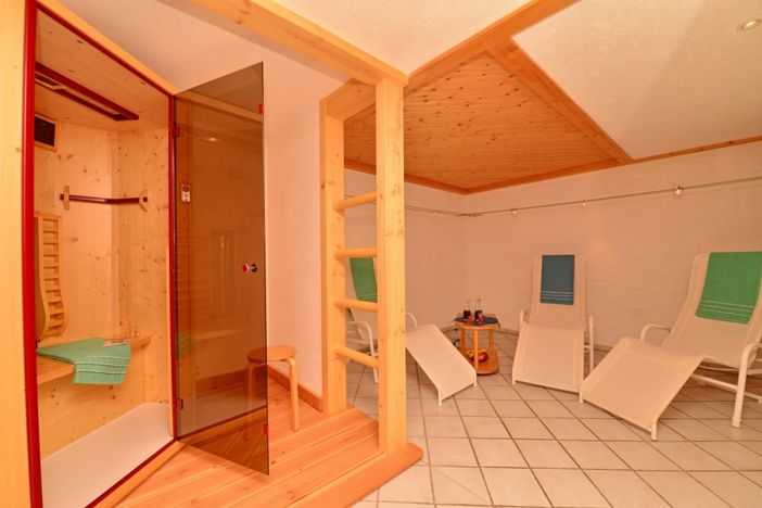 Unsere Sauna mit Ruheraum