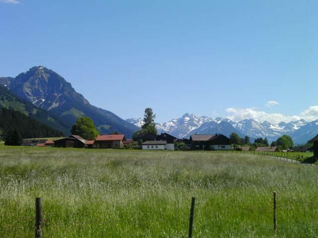 Hinang  825 m ü.M. Oberstdorf Berge Blick