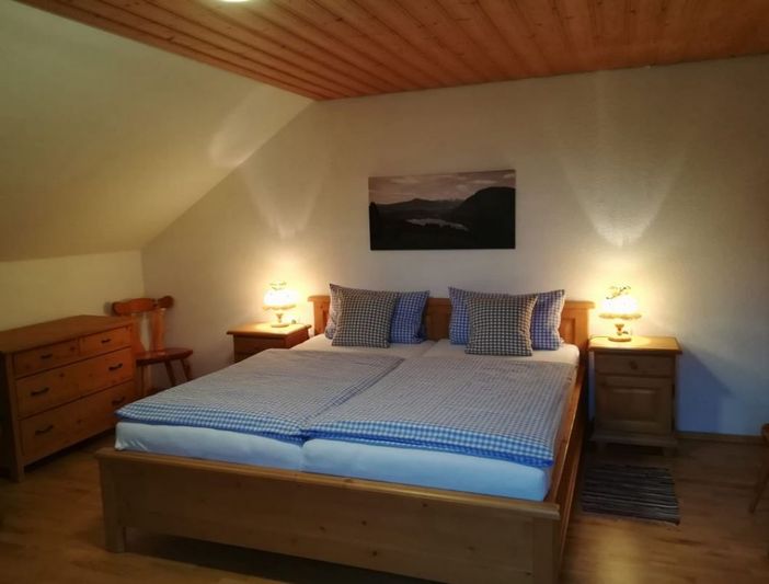 Schlafzimmer FeWo Alpenblick