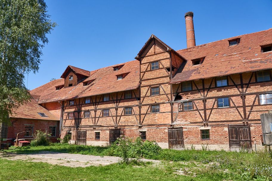 Kunstausstellung und Skulpturenpfad im Ziegel-Werk-Kleinschmidt