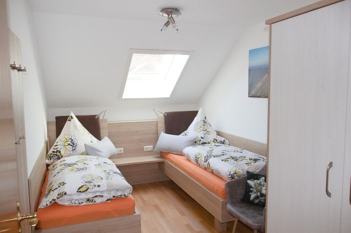 schlafzimmer_einzelbetten