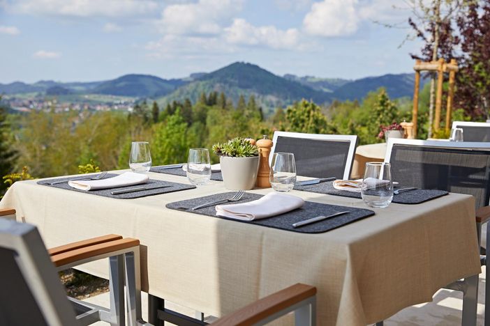 Panoramaterrasse mit Blick auf Oberstaufen